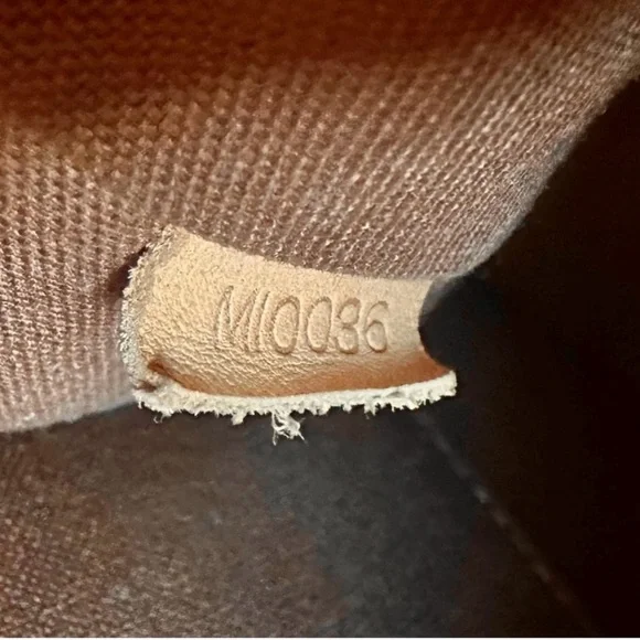 💯Authentic Louis Vuitton Brown Monogram Crossbody Bag certified by poshmark - Picture 15 of 16